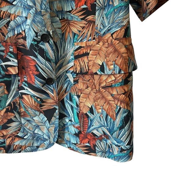 SALVATORE FERRAGAMO Wool and Mohair Floral Leaves Jungle Short Sleeve Blazer - Picture 9 of 14